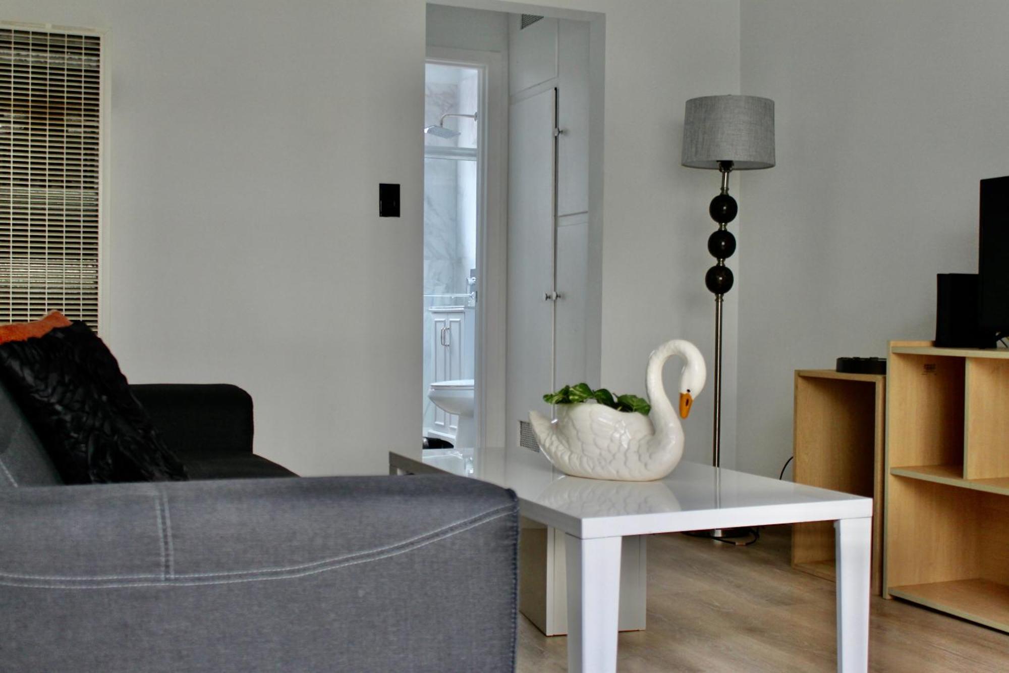 Chic Apartment Los Angeles Exterior photo